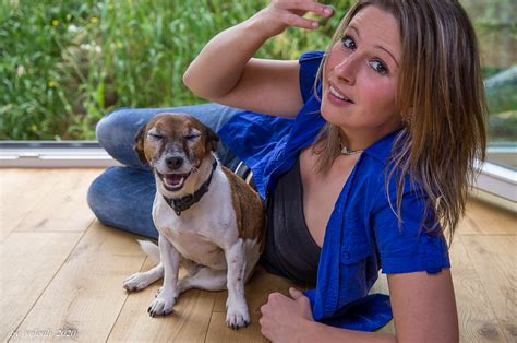 hund und frau sex|frau mit hund